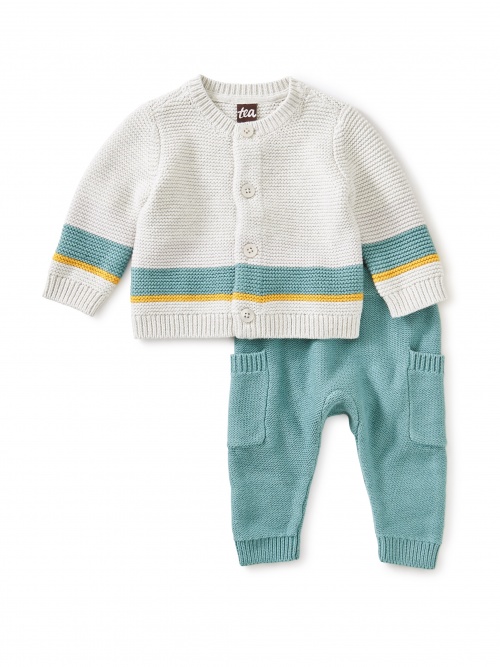 newborn neutral clothes